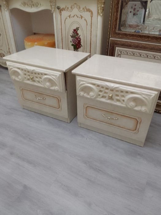 Продам тумбочки б-у