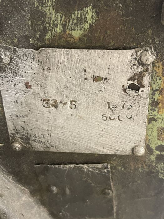 De vanzare Cric Vinci.