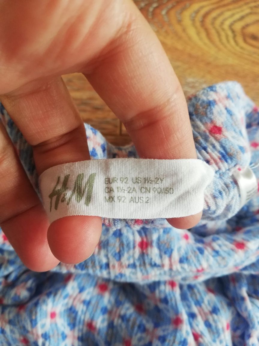 Pantaloni deosebiți H&M