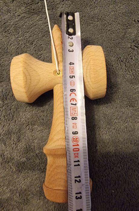Mini kendama roșie