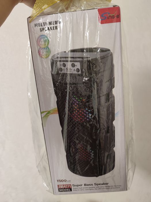 Портативная Bluetooth-колонка Sing-e (новая)