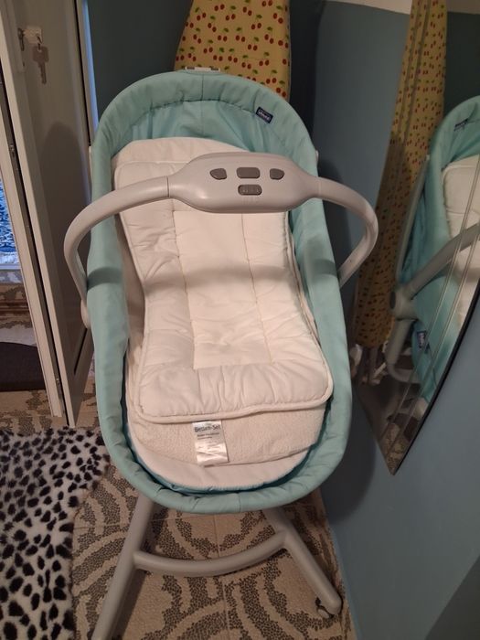 Masa de înfasat cu cadita chicc si patut chiccoo