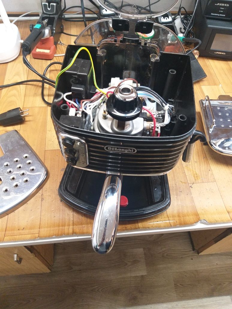 Кафемашина delonghi, НА ЧАСТИ