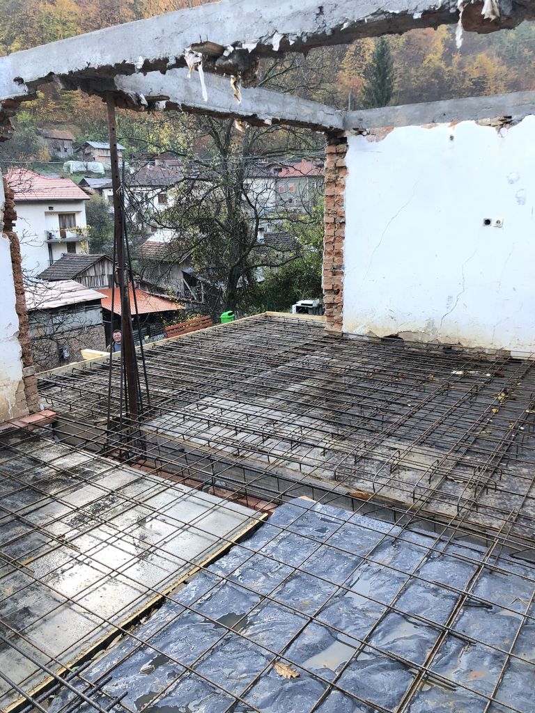 Продава се Къща в Тетевен - 100 кв.м за 161 €/кв.м - Снимка #4