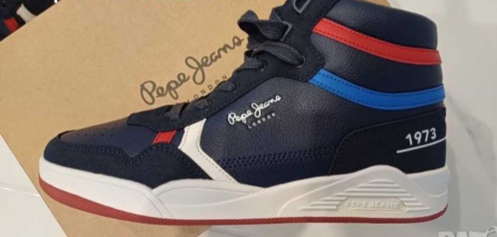 Сникърси Pepe Jeans,номер 39
120 лв