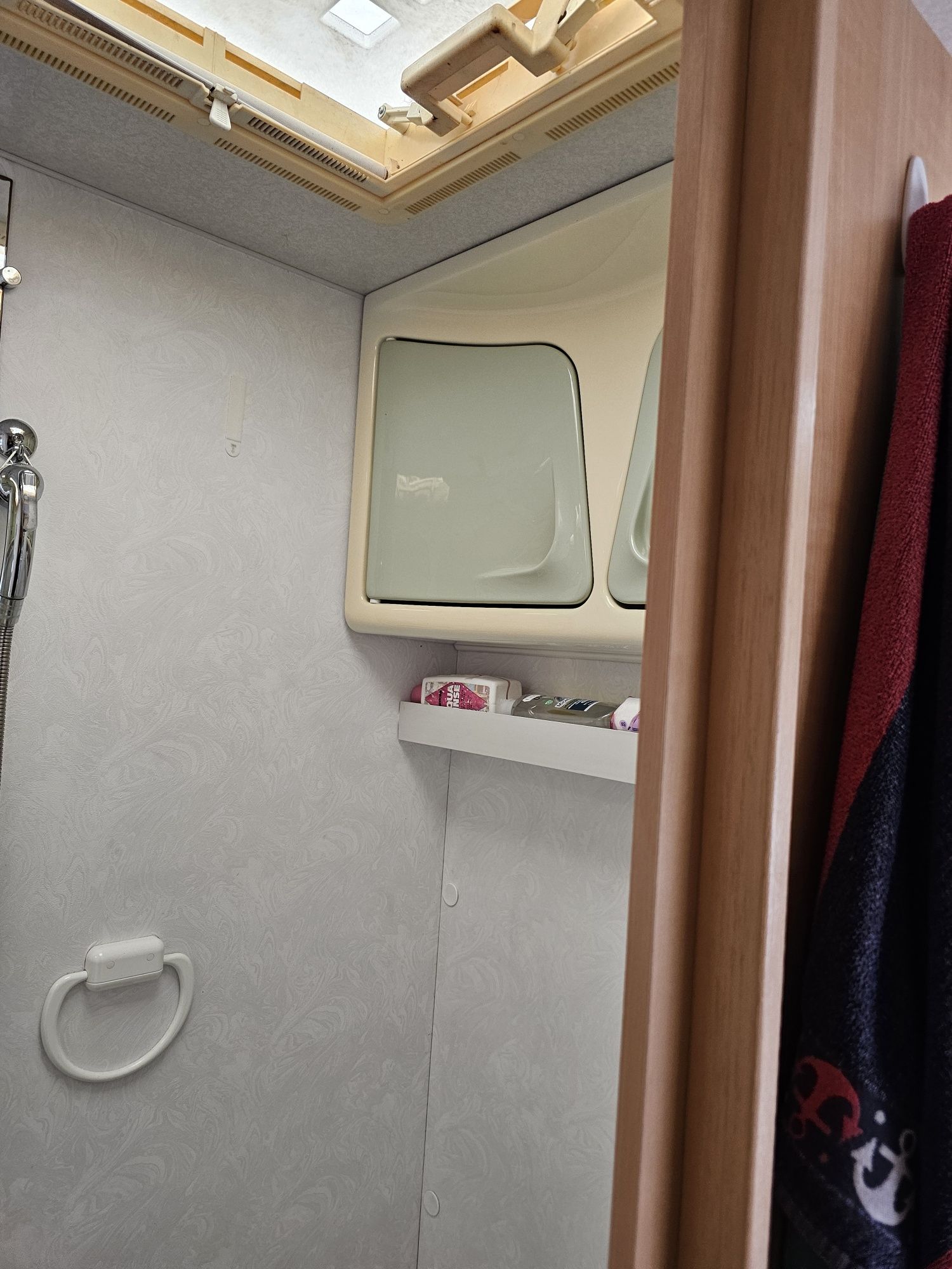 Продава се Каравана