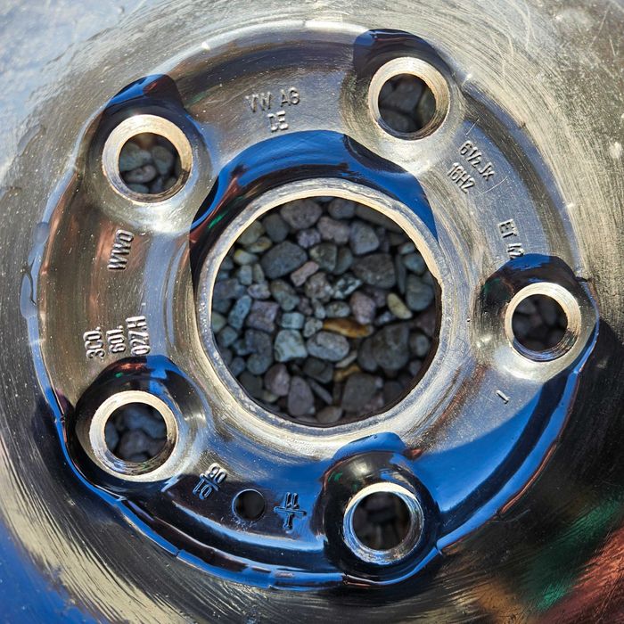 Jante/ Roti tabla Volkswagen R16