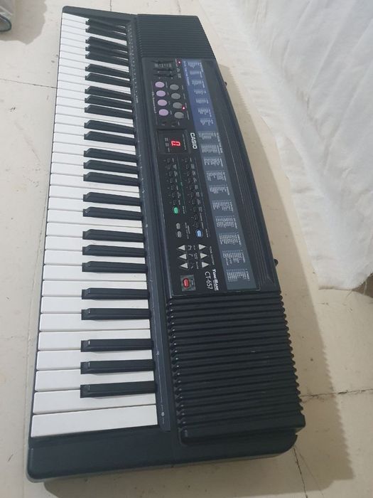 Casio ct-657 sintezator