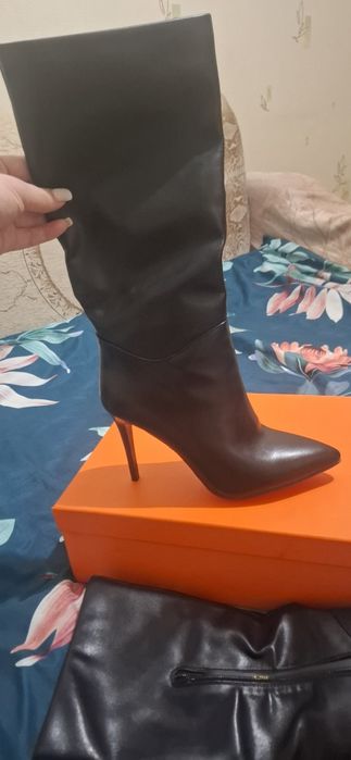 Продам осеннюю обувь