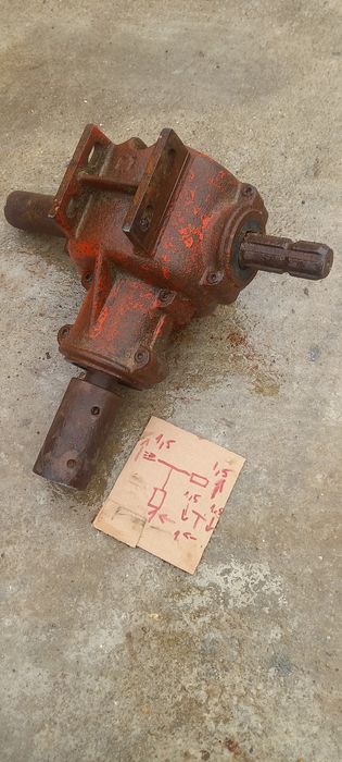 reductor tocator raport 1 la 1,5 cu ax cardanic utilaj agricol