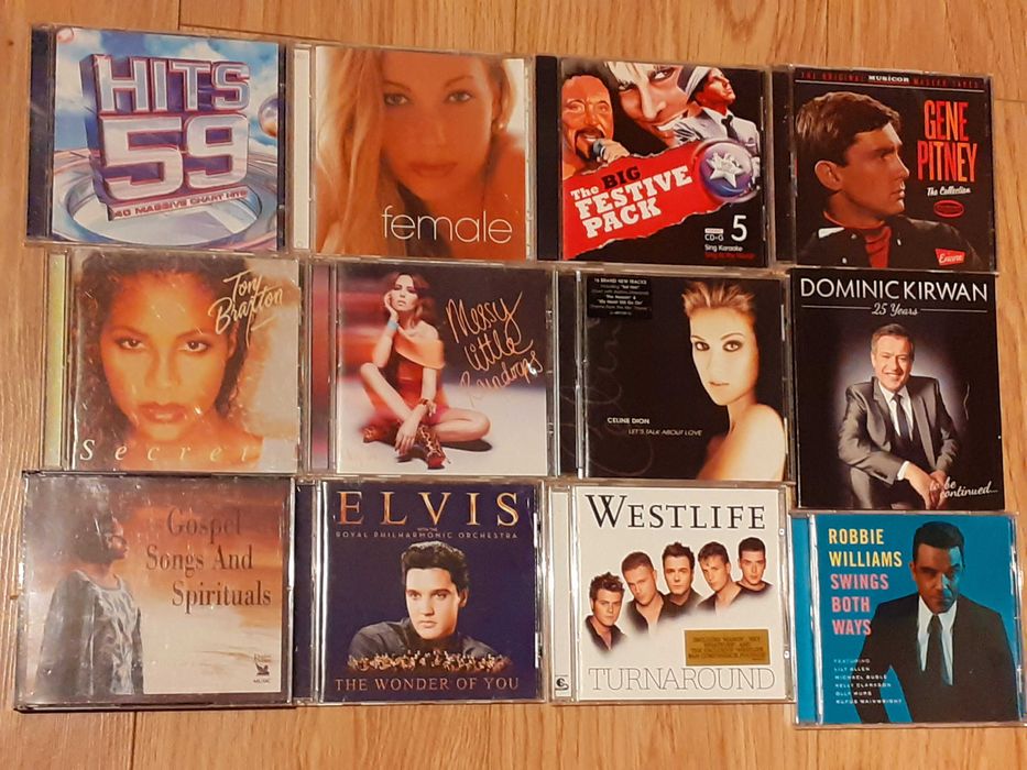 60 броя оригинални дискове (CD) с английска музика