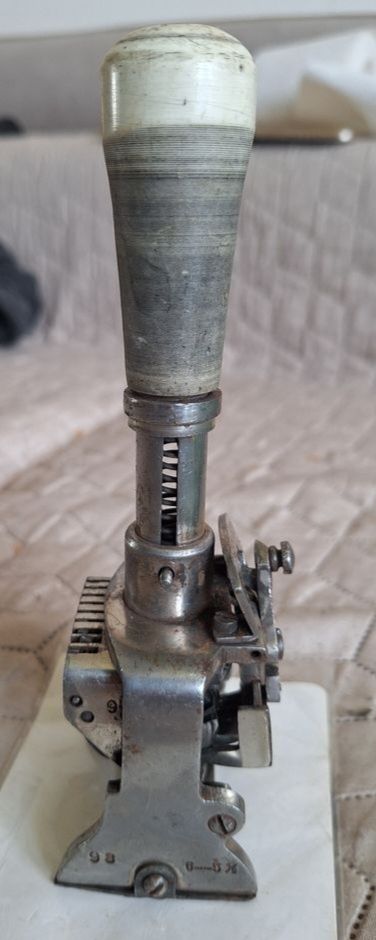 Stampila mecanica numerică