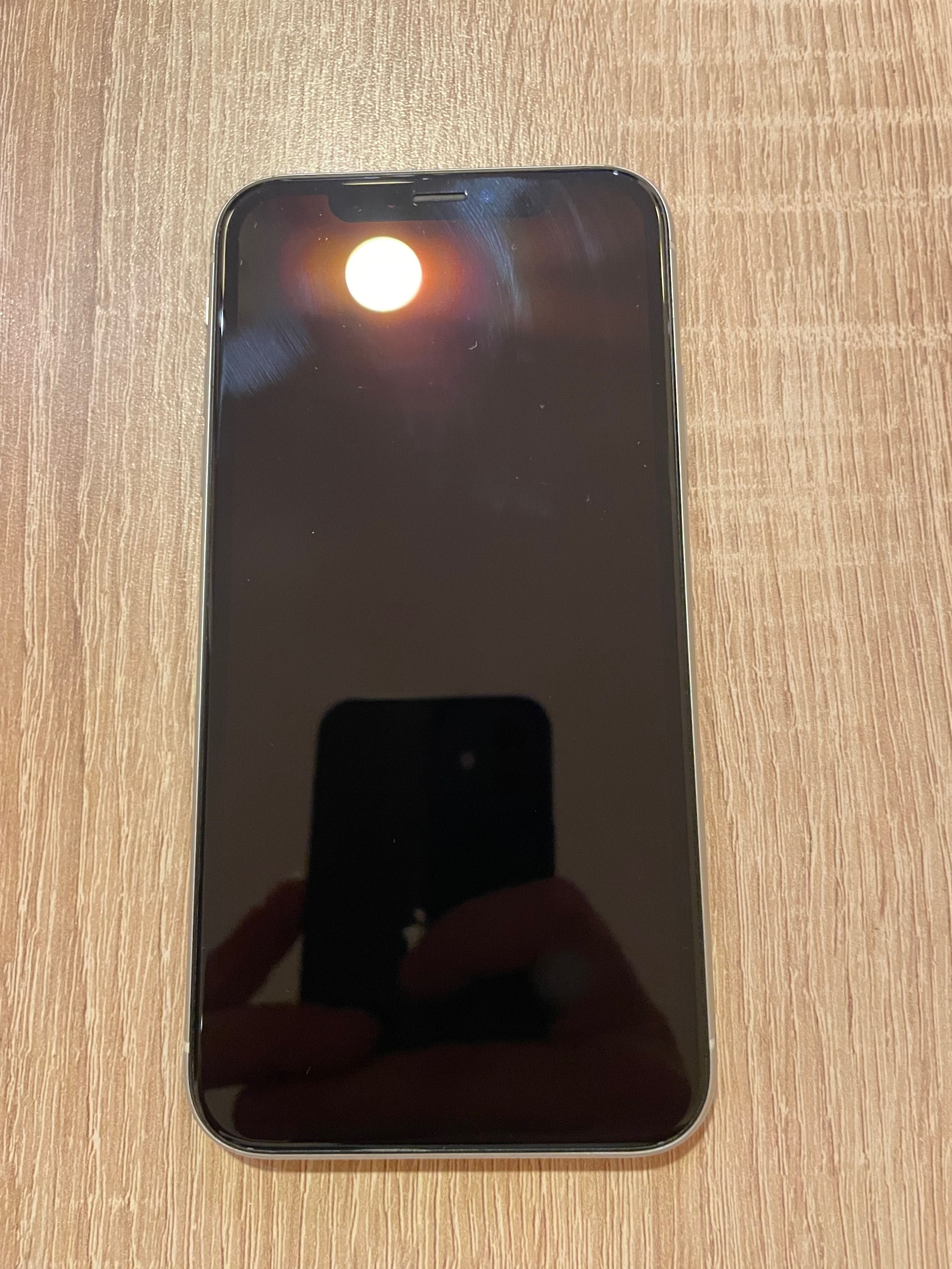 iPhone XR 64GB Запазен