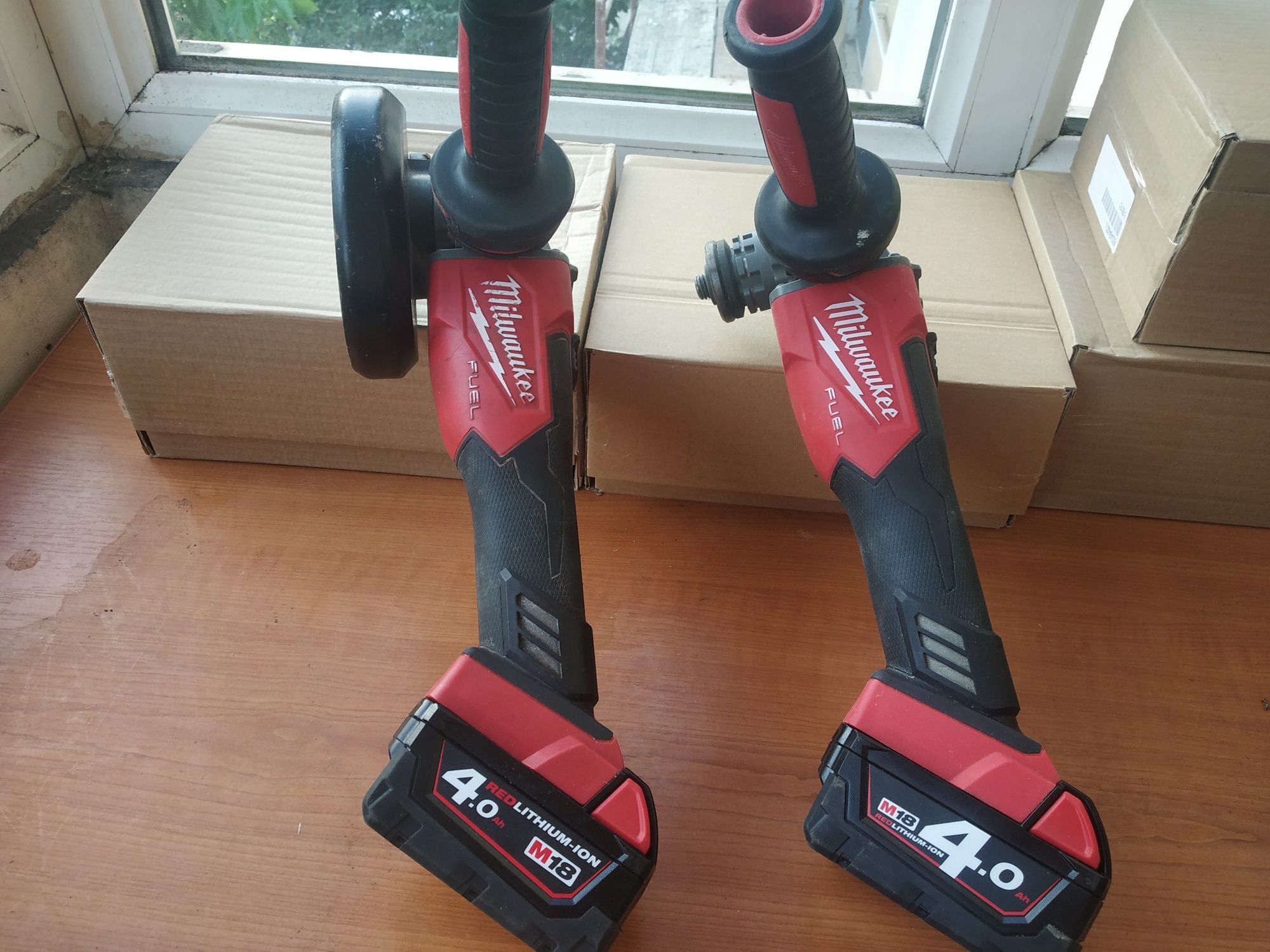 Flex milwaukee 125 mm.1000 lei corp și baterie