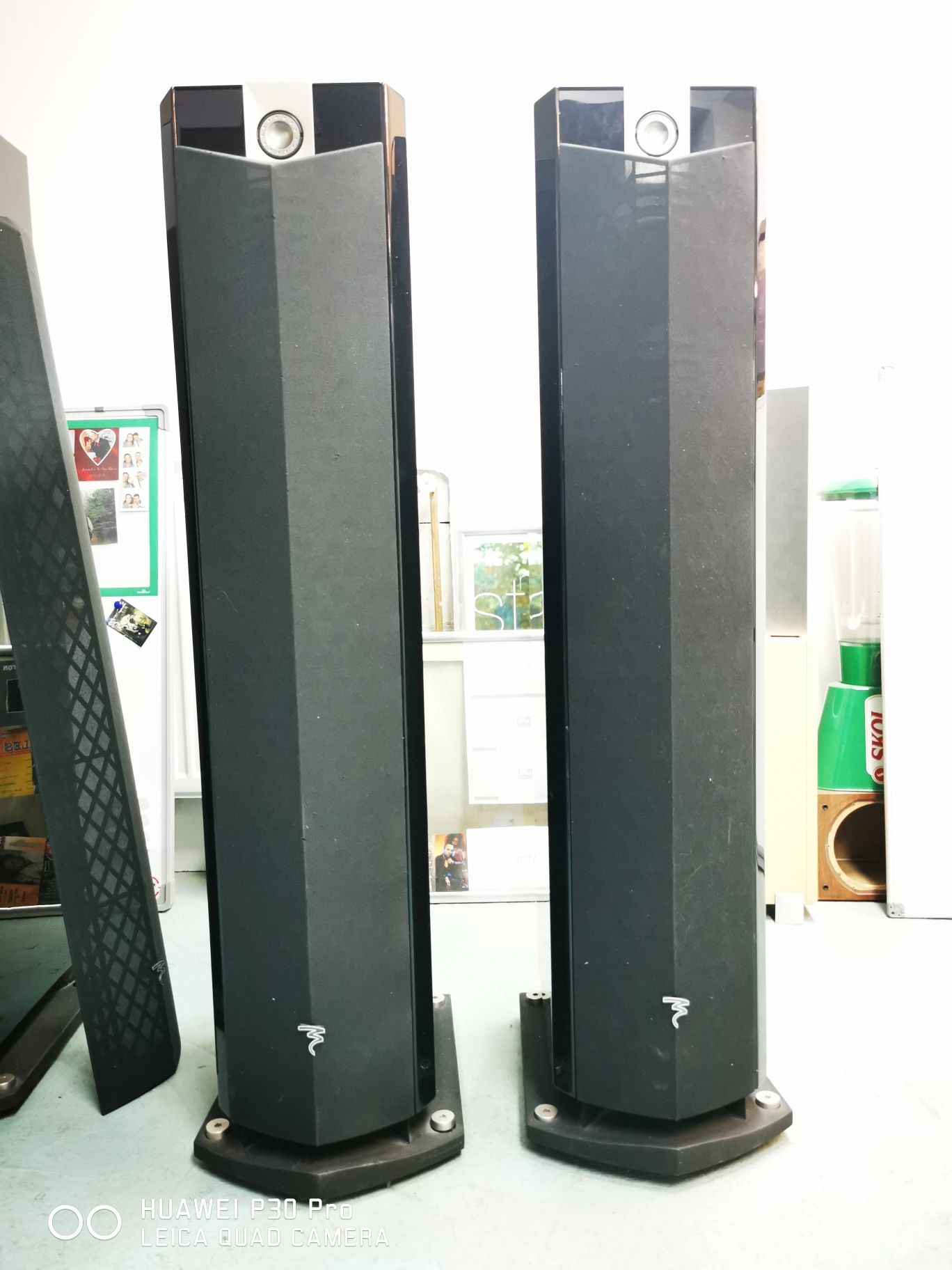 Boxe de podea tip coloane Focal Chorus 826 W.