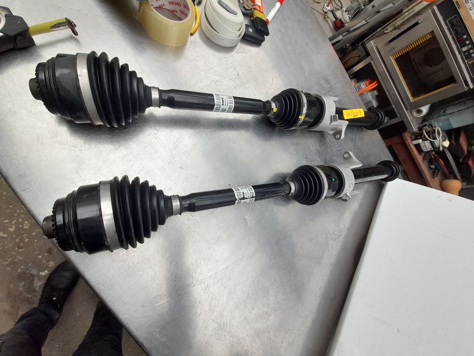 Полуоска бмв х1 У 11 Bmw x1 U11 350лв