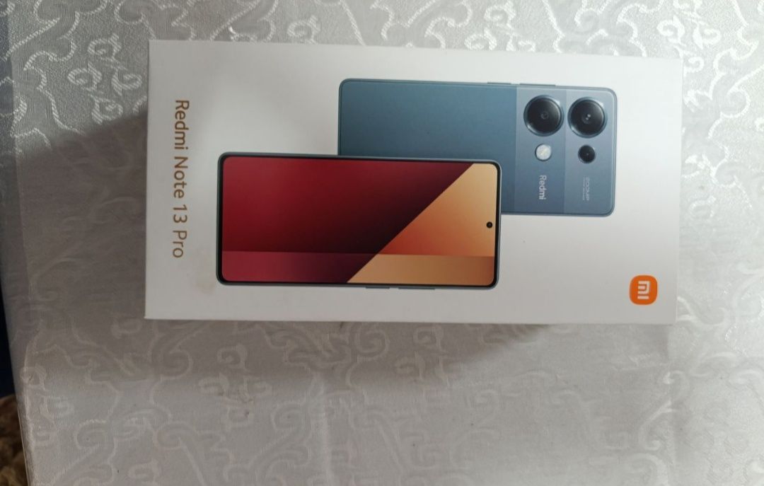 Продам телефон Redmi not 13 pro идеал