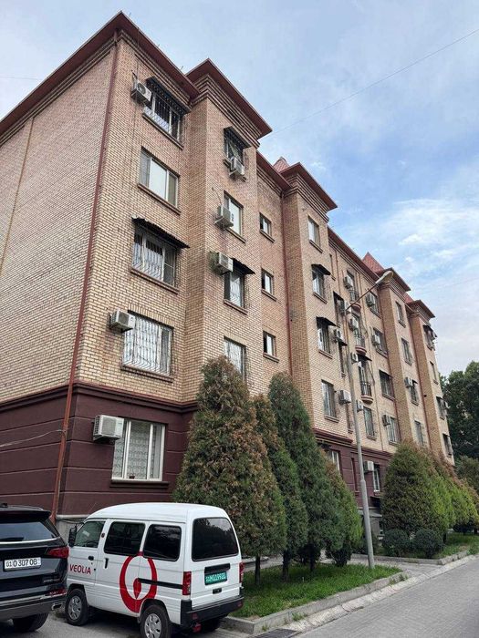 3-комнатная 101.5 м², евро ремонт, ЖК Gabus, 2 этаж ТТз Ахмад Югнакий`