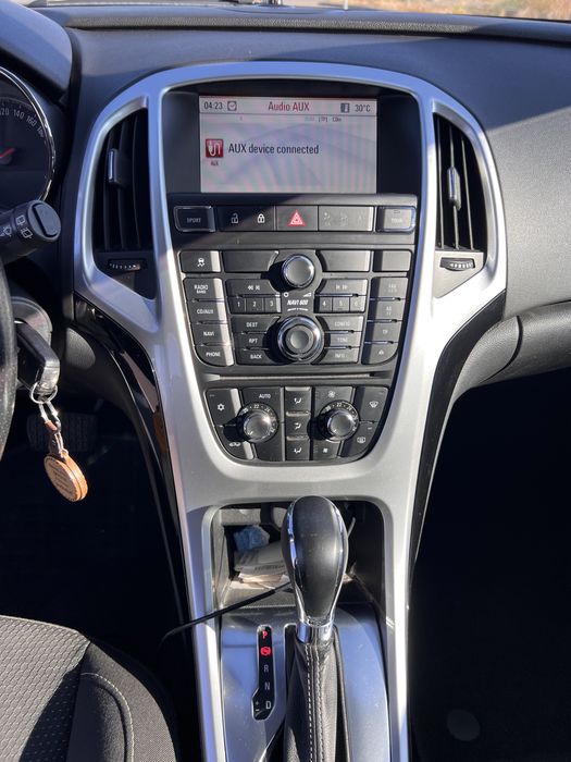 Opel Astra J 2012 2.0CDTI