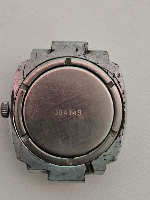 2 ceasuri old vintage (59 lei ambele )