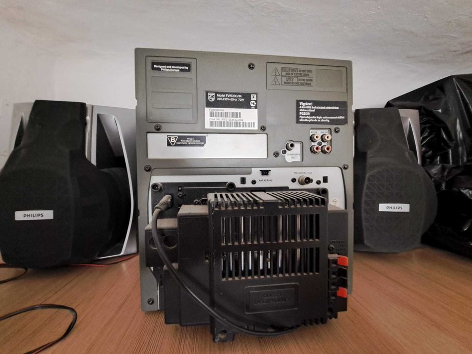 combina muzicala philips model FW530C/34