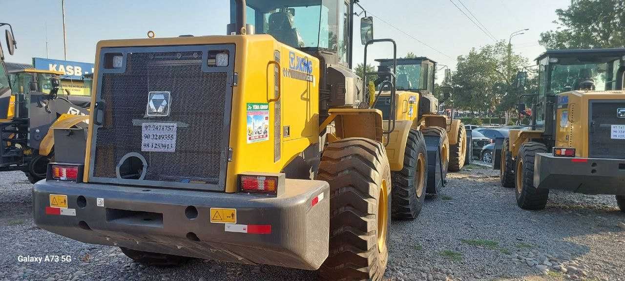 топ Фронтальный погрузчик XCMG XC956 3,0 куба джойстик