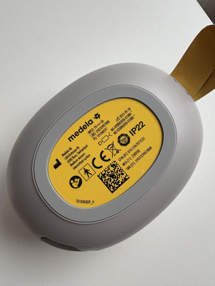 Medela Solo Двуфазна електрическа помпа за кърма