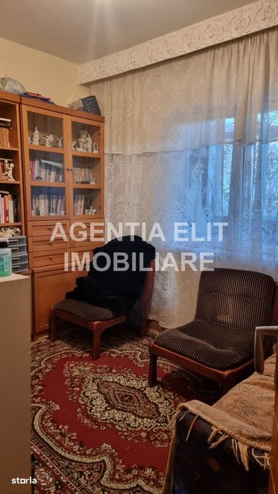 Apartament 4 camere, zona Grivita