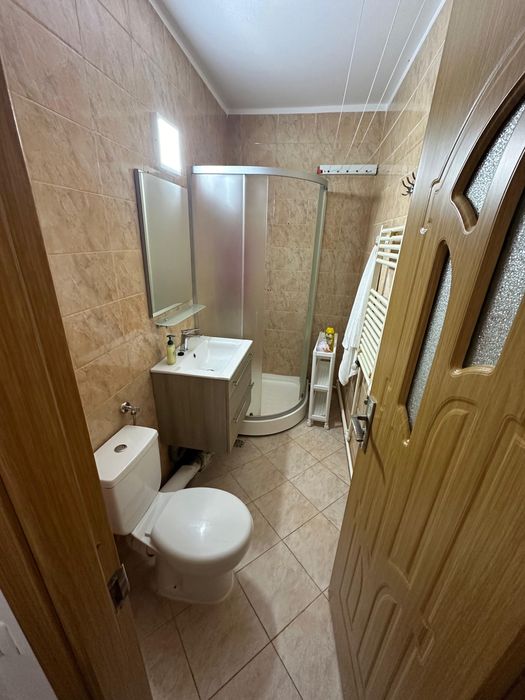 Inchiriez garsoniera in regim hotelier