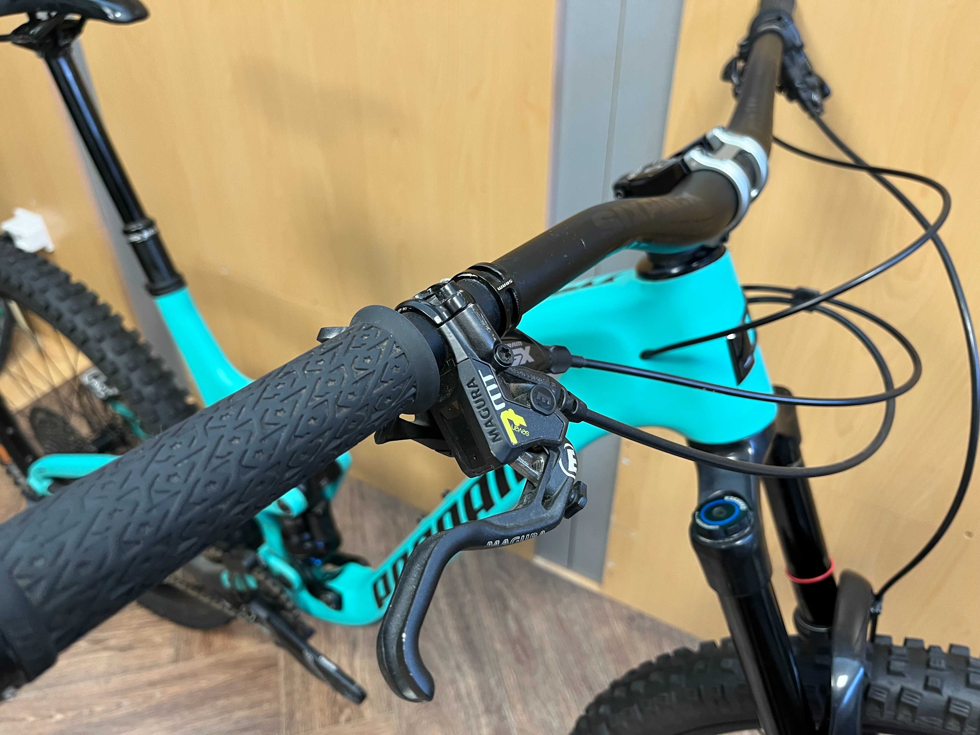 Propain Tyee CF 27.5"carbon Fiber /M-size/MTB-Enduro- All-Mountain