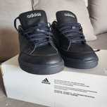 Adidasi originali Adidas