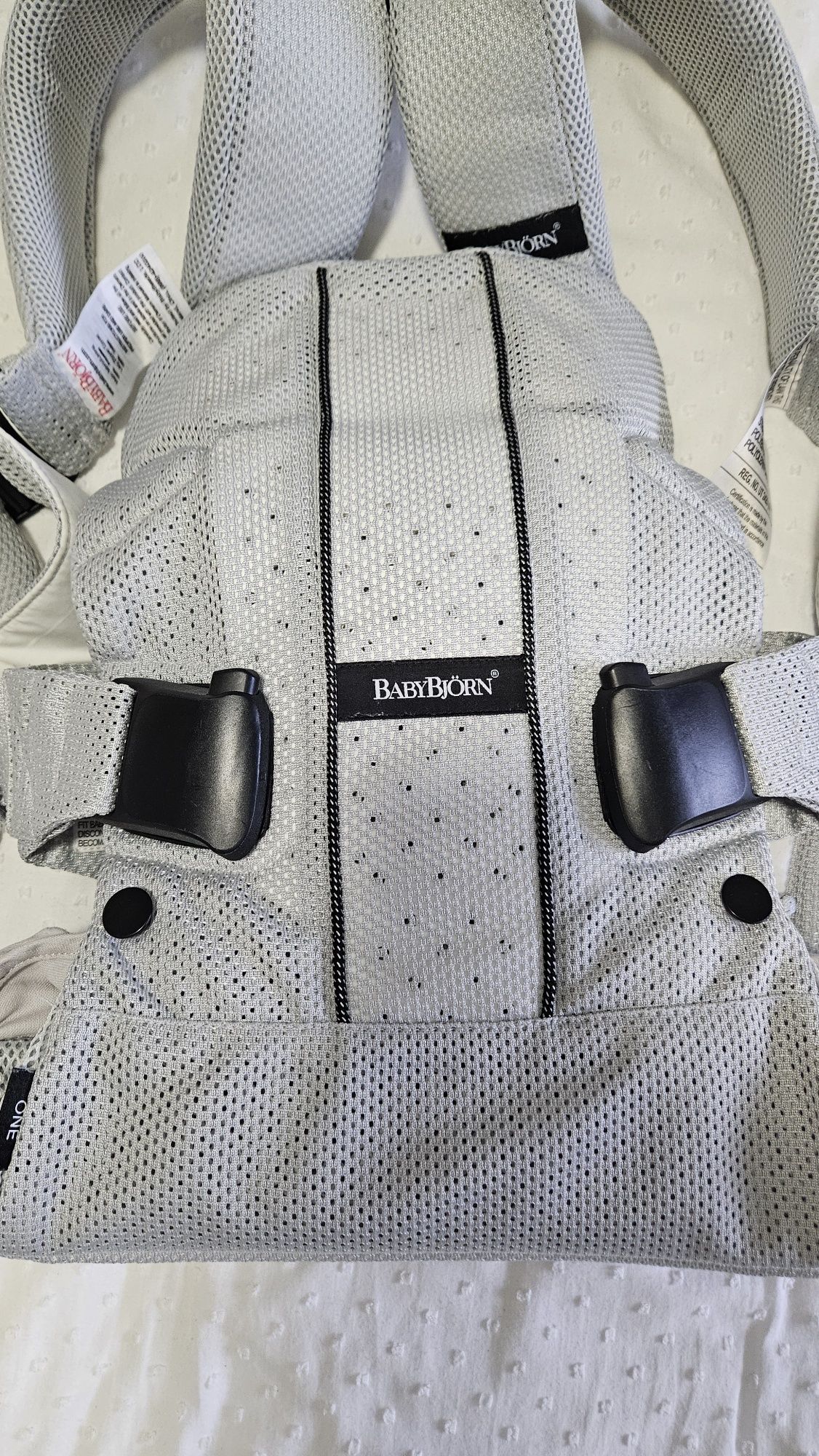 Babybjorn - Baby One Air și protecție