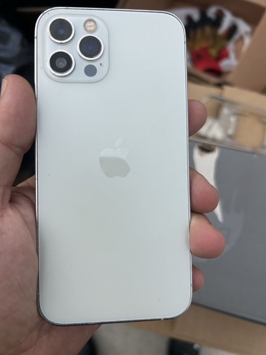 Iphone 12 pro conditii foarte bune