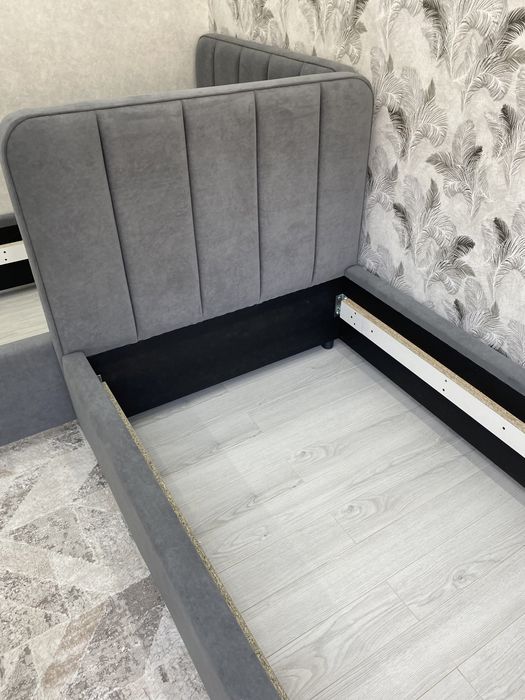 Кровати новые 2 шт размер стандарт.