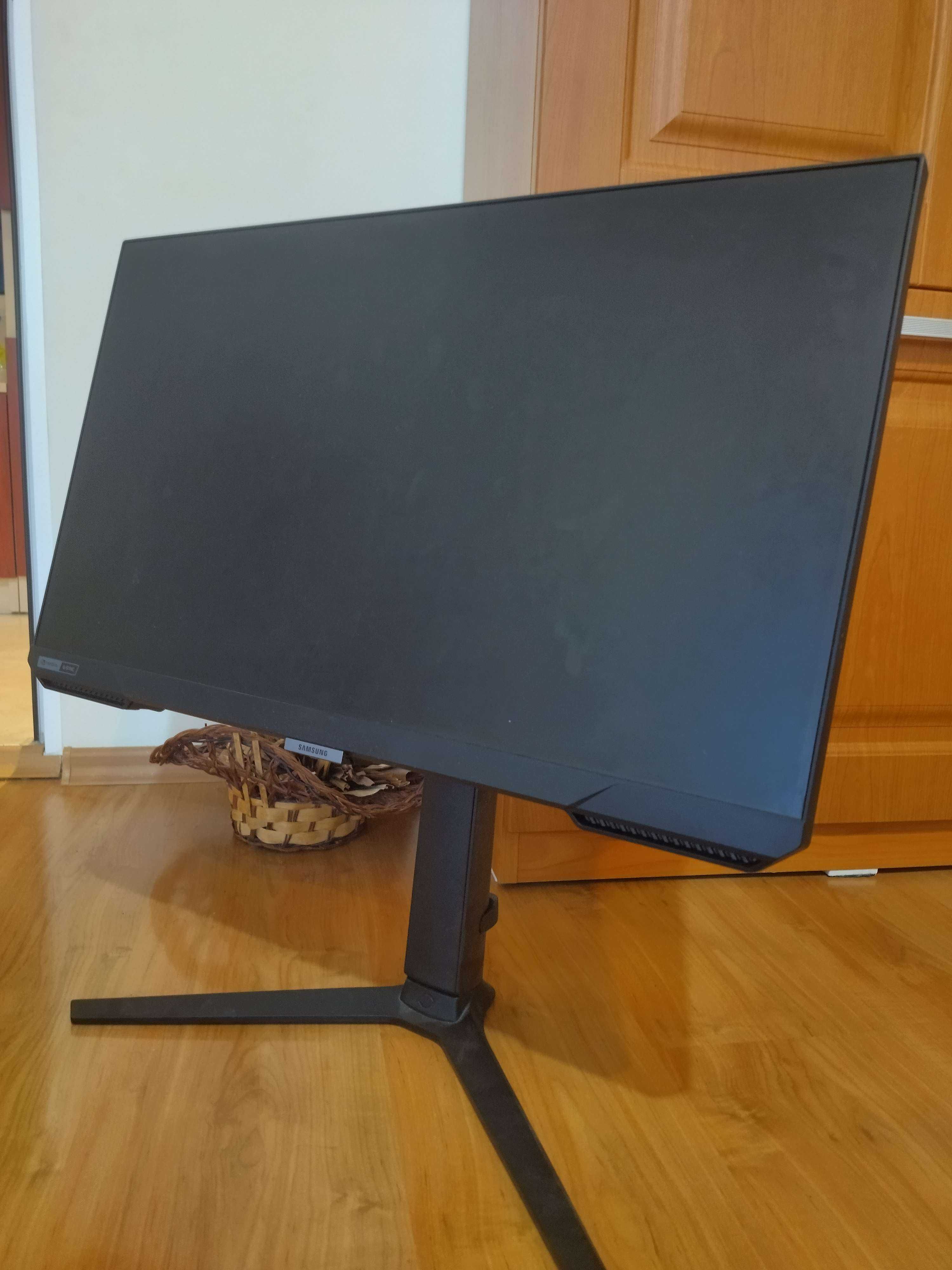 Samsung odyssey G4 240hz ips G-sync Геймърски Монитор Самсунг 24ich
