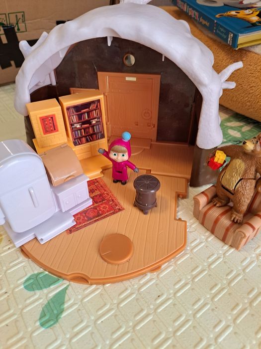 Играчки за малки деца и бебета