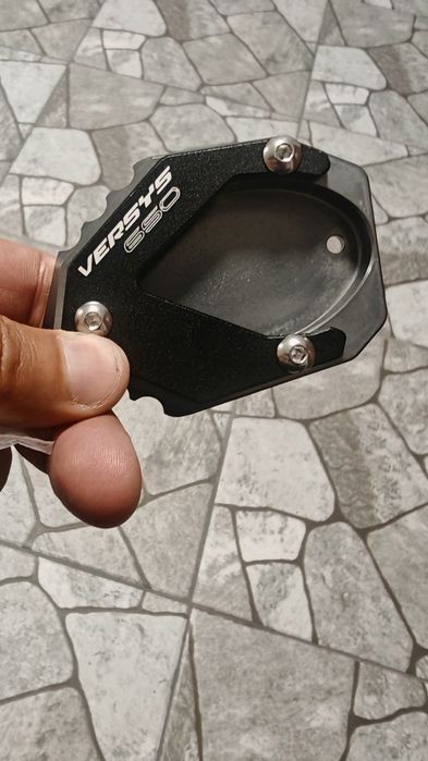 Кавазаки Версус 650