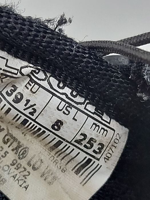 Дамски туристически обувки LOWA.Номер 39.5