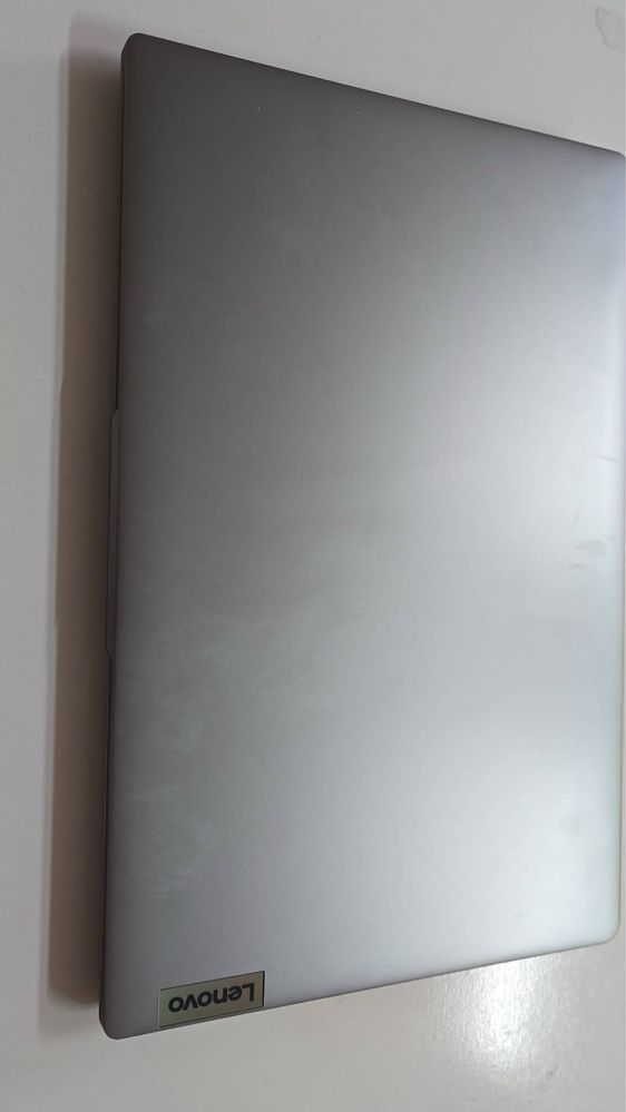 Lenova core i5  8 Gb