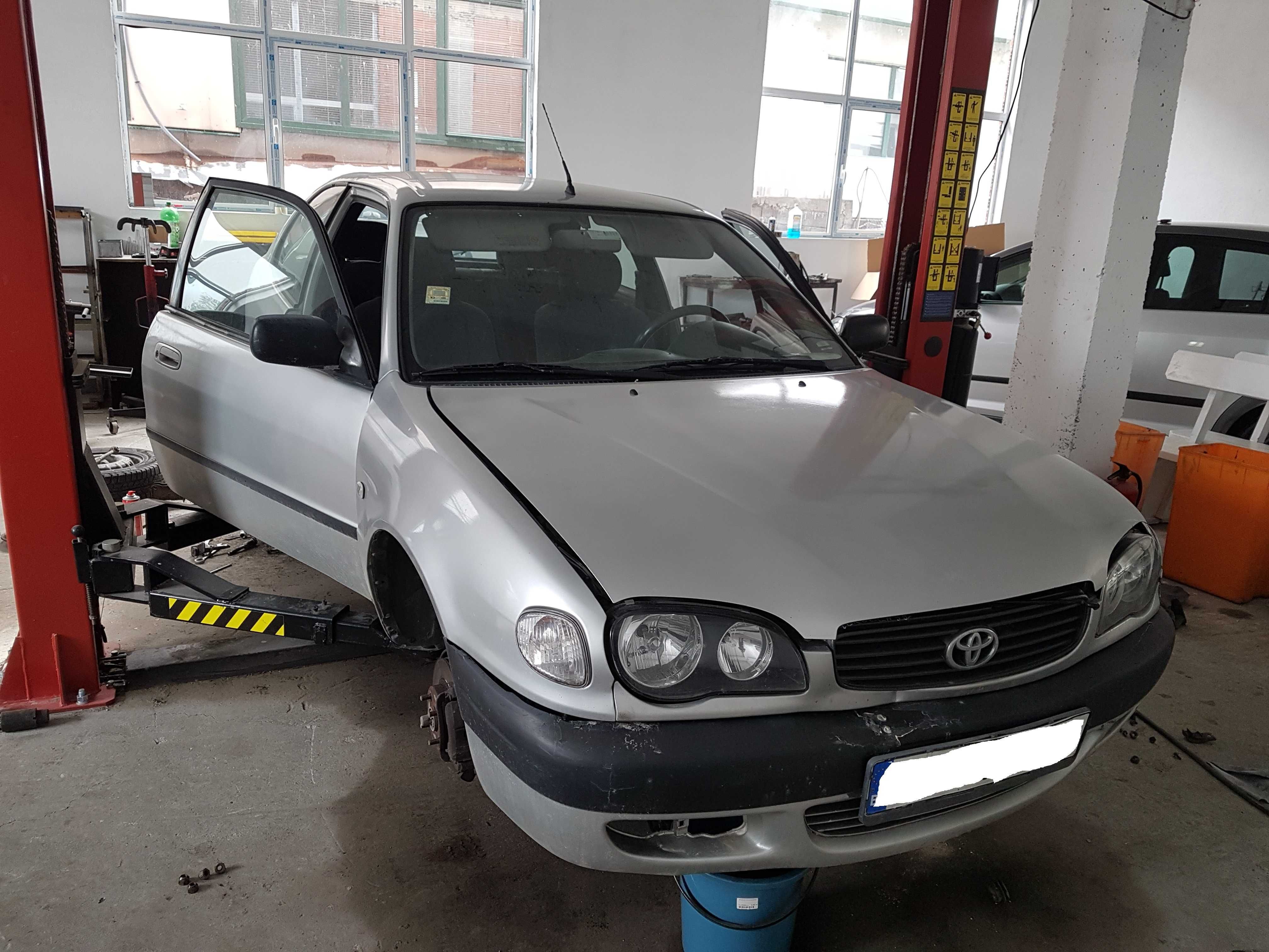 TOYOTA COROLLA 2.0 D4D 66KW 90к.с. 2001г. на части.