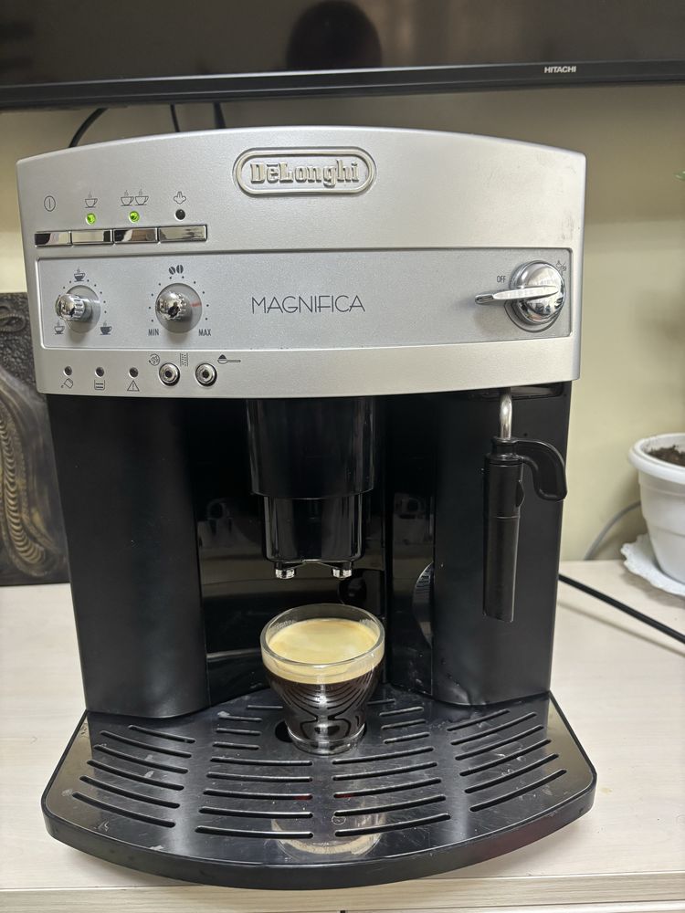Кафемашина Delonghi Magnifica