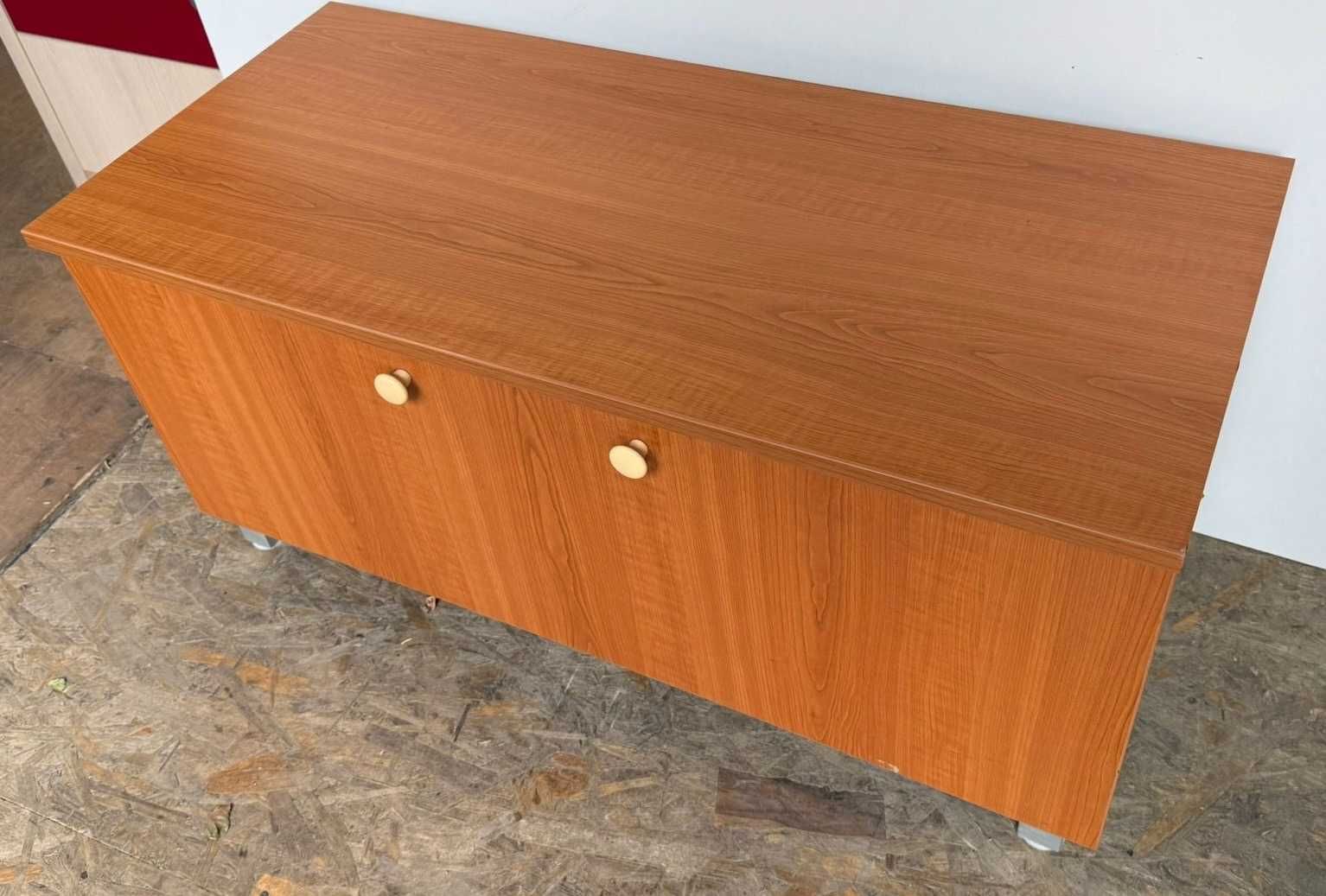 2 buc Comoda cu sertar; Comoda cu spatiu de depozitare; Pantofar