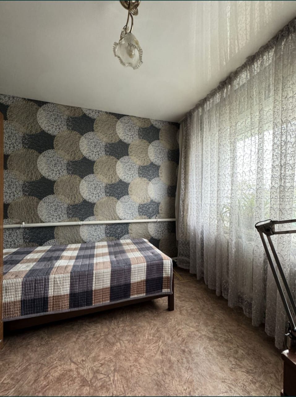 Продам дом в центре Бишкуля