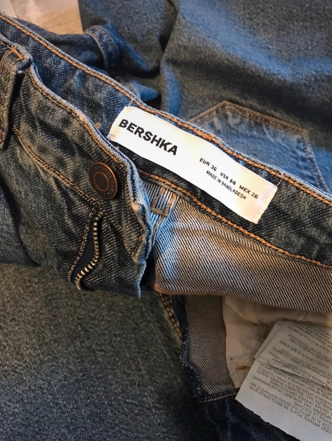 Blugi drepți Bershka