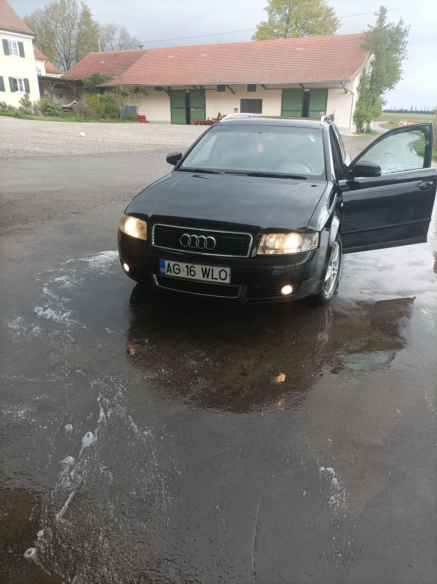 Vând Audi A4 B6 1.9tdi