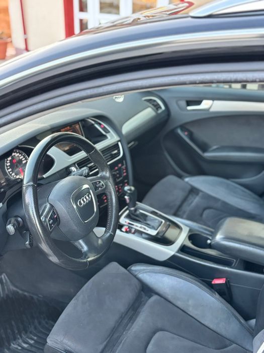 Audi A4 B8 S-LINE 2.0TDI 143C.P Full piele Full Led