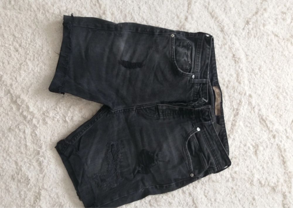 Pantaloni scurti de blugi M