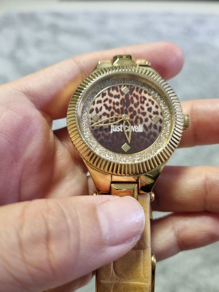 Продам женские наручные часы Just Cavalli (оригинал)