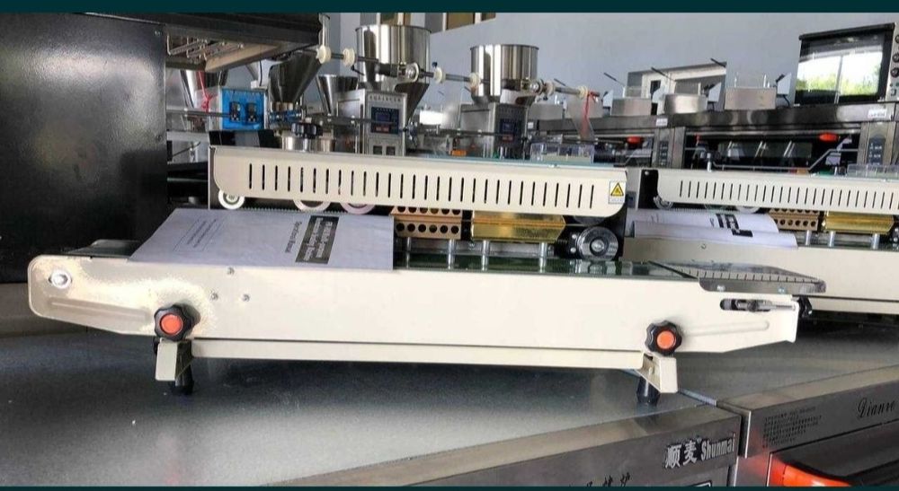 Konveyerli qadoqlash zapayshik Upakopka aparat