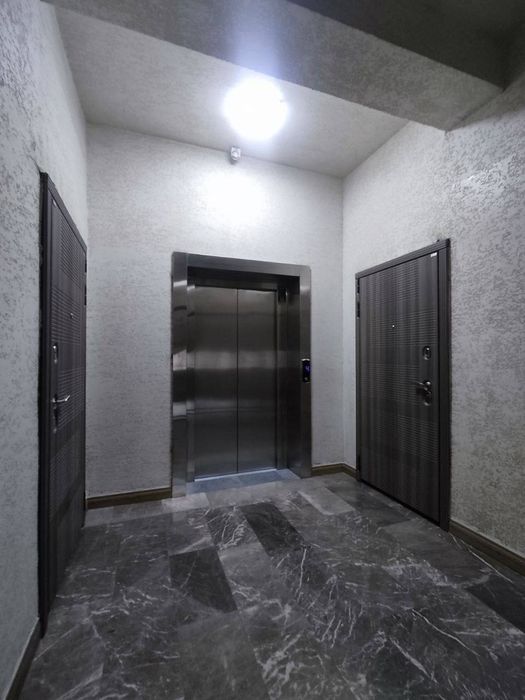 Продается 2х ком квартира, в Мирзо-Улугбекском районе